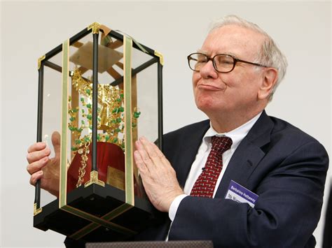 1m bet|Warren Buffett has won his $1 million bet against the hedge fund .